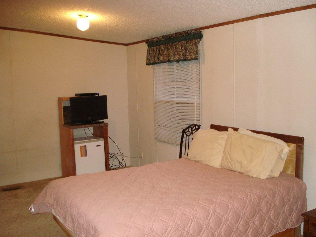 Comfort Green Motel Thayer Room photo